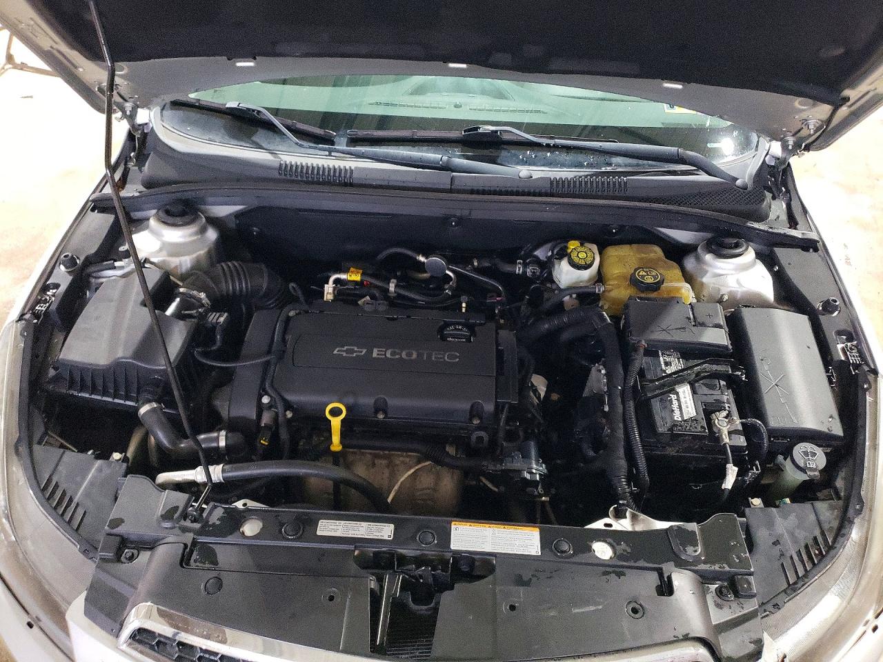 2014 CHEVROLET CRUZE LS photo 31