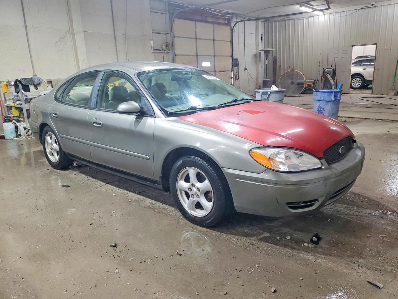 2004 FORD TAURUS SE photo 7