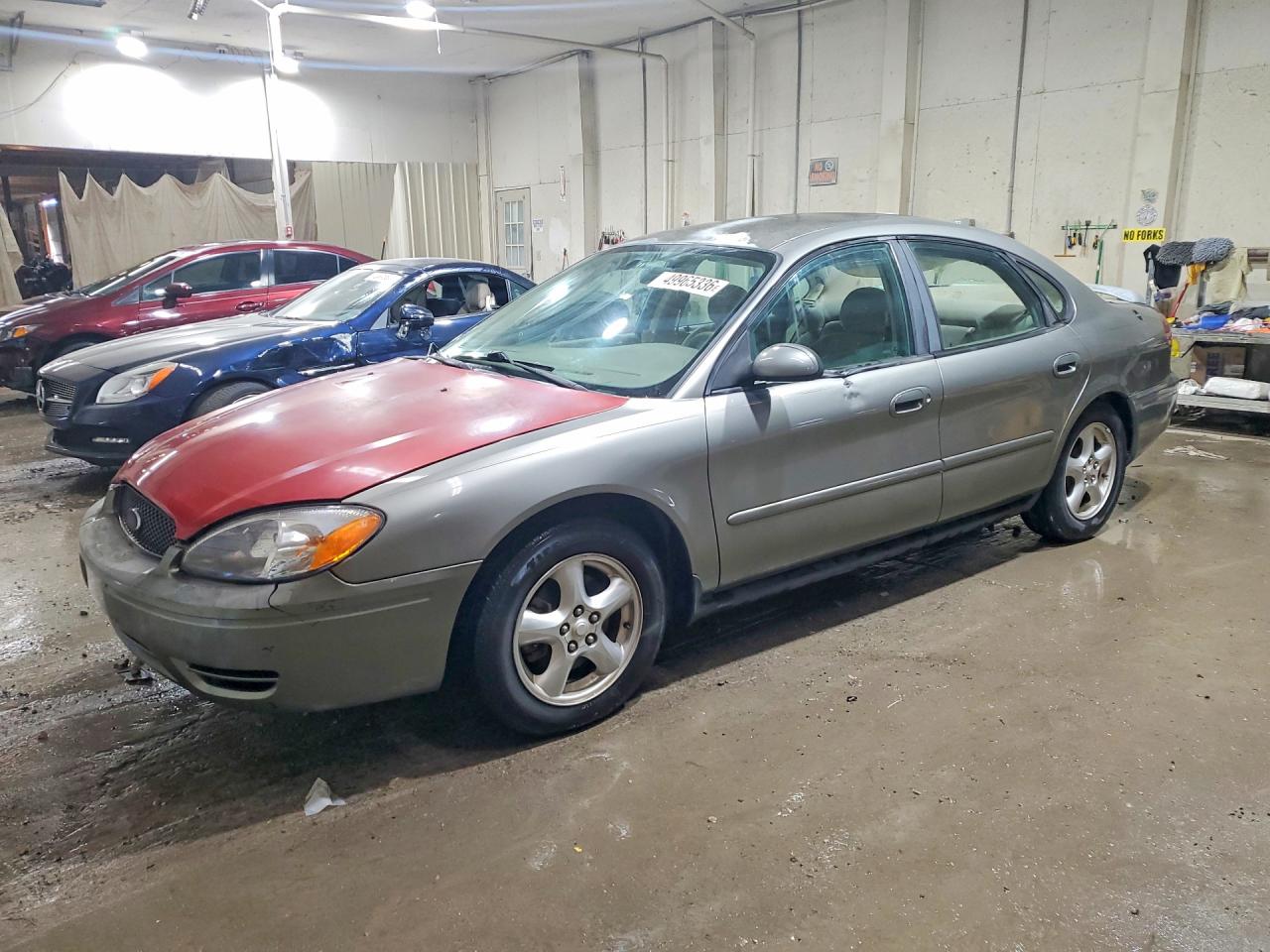 2004 FORD TAURUS