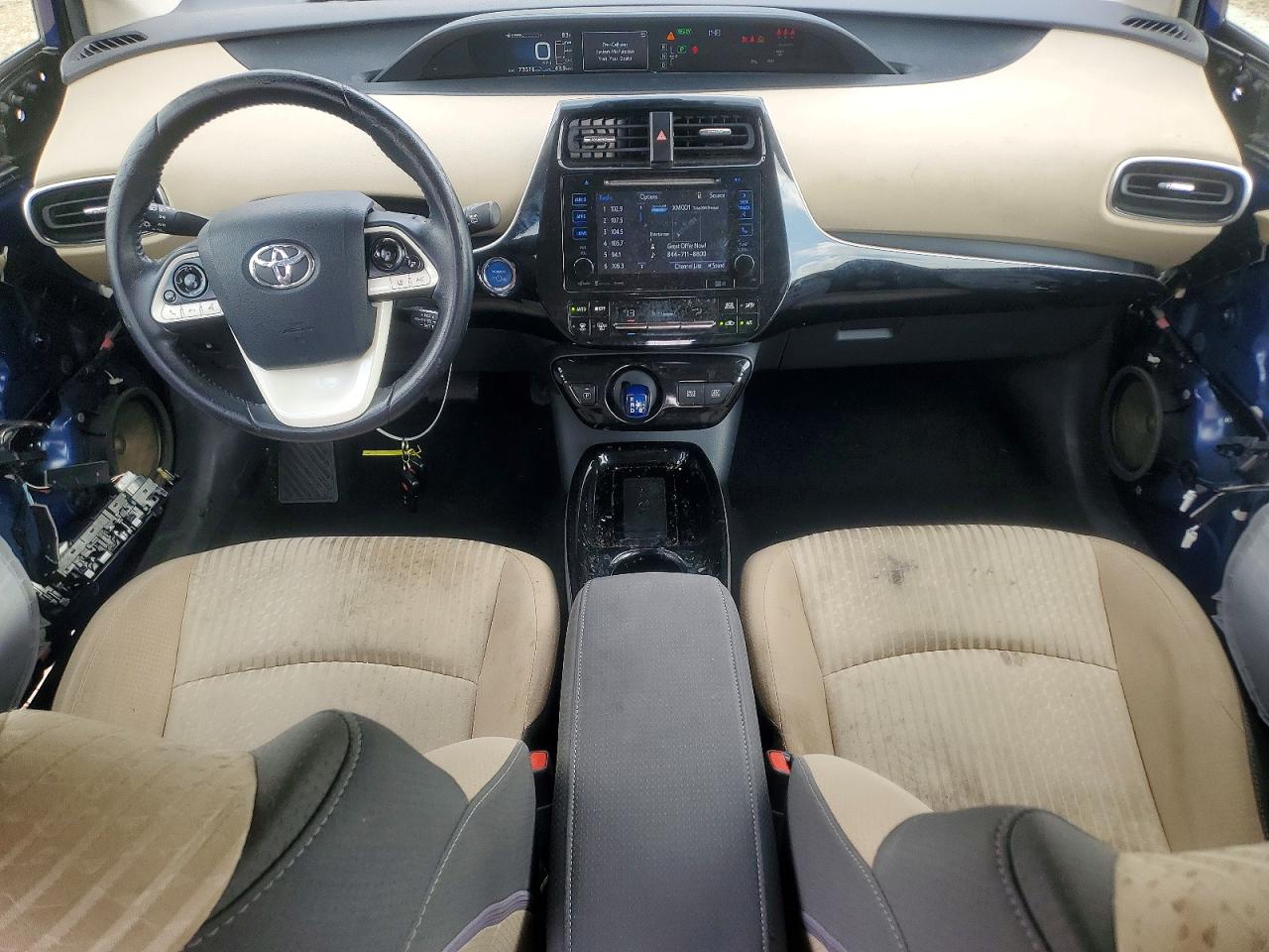 2018 TOYOTA PRIUS photo 15