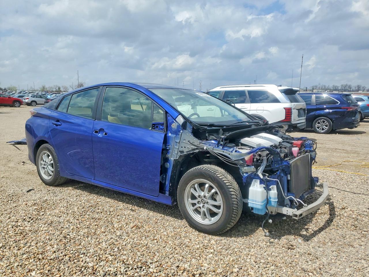 2018 TOYOTA PRIUS photo 7