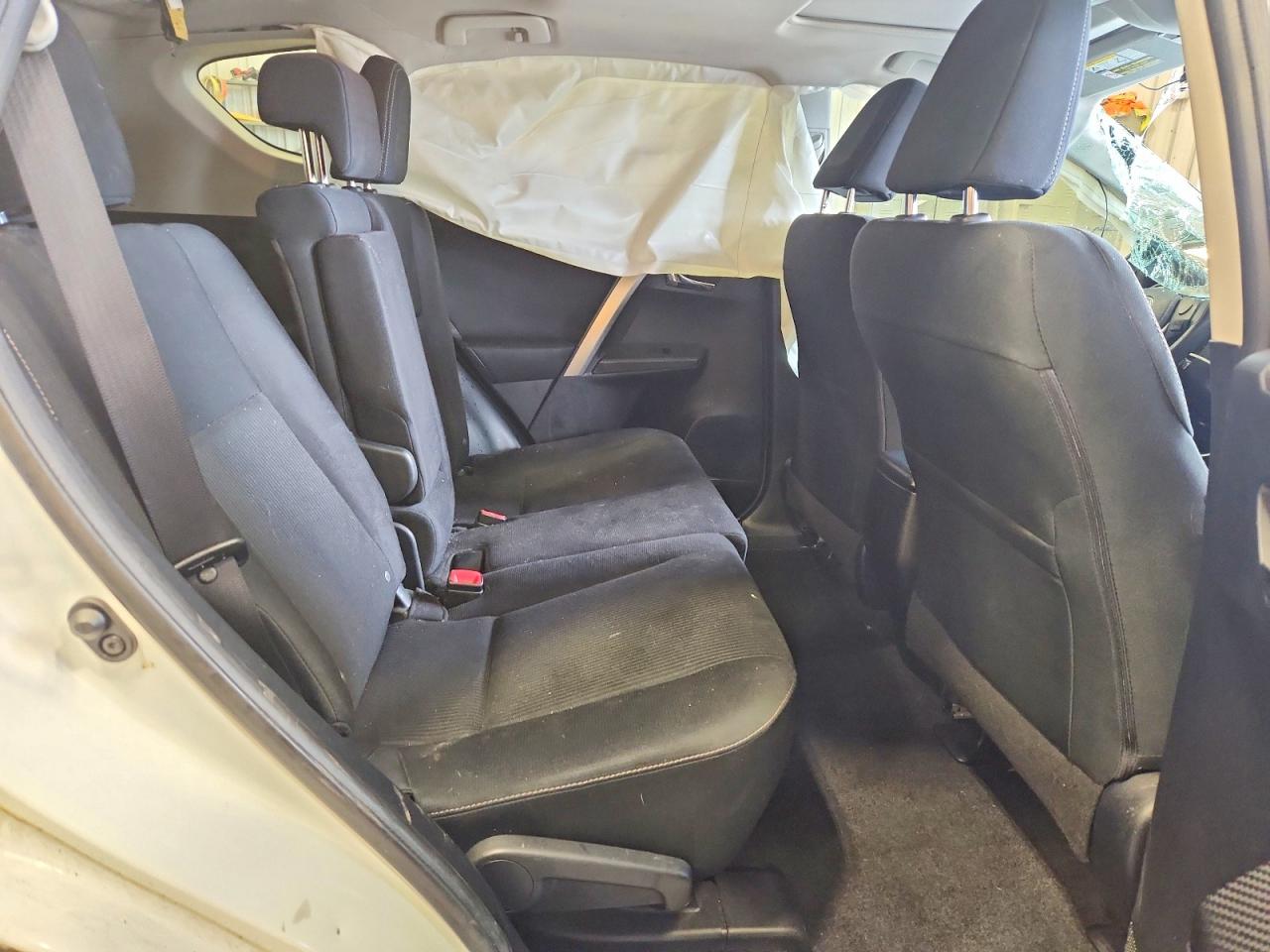 2014 TOYOTA RAV4 XLE photo 21