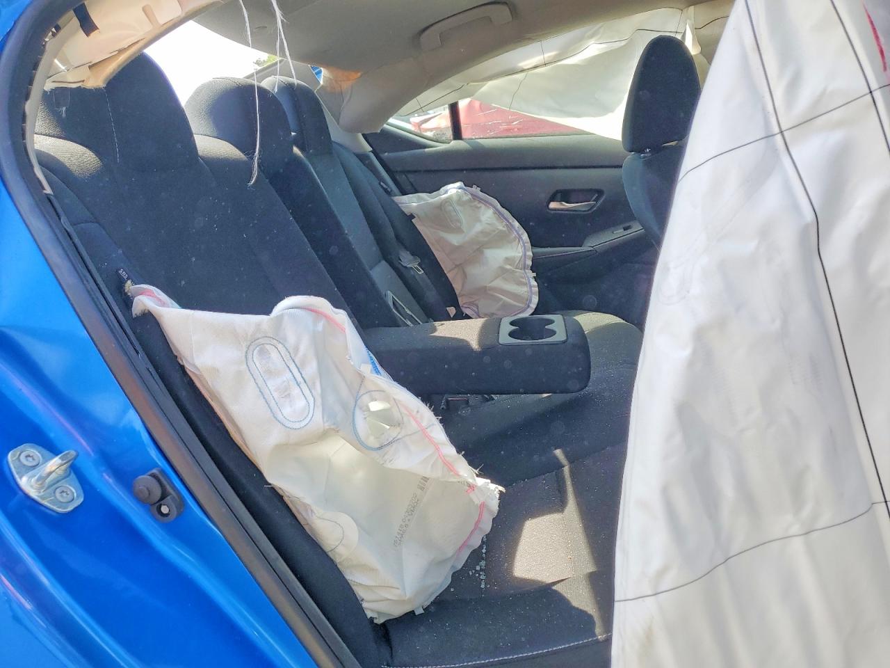 2022 NISSAN SENTRA SV photo 19