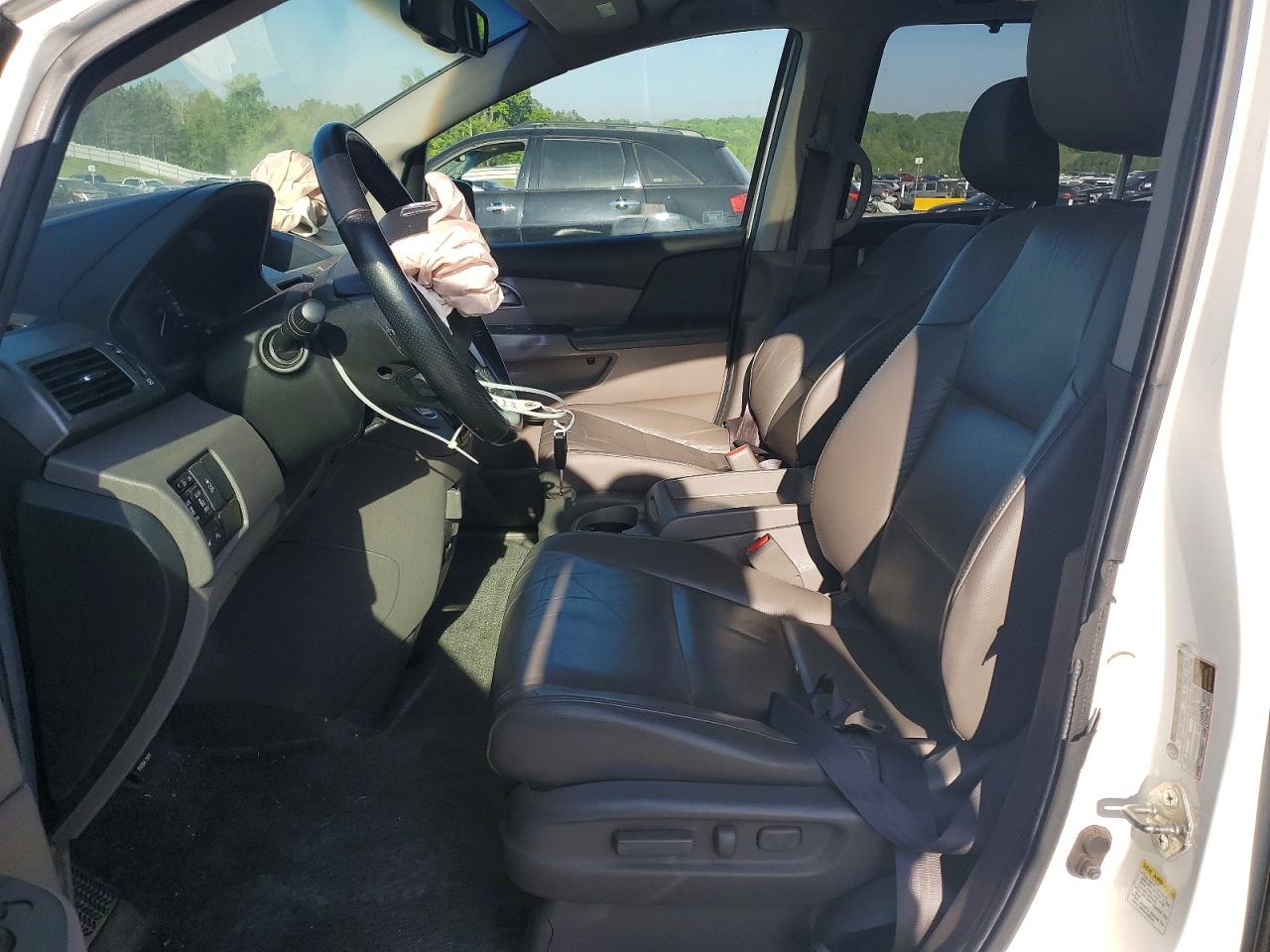 2012 HONDA ODYSSEY TOURING photo 19