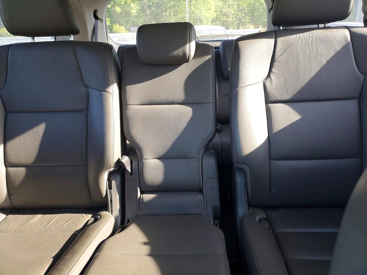 2012 HONDA ODYSSEY TOURING photo 28