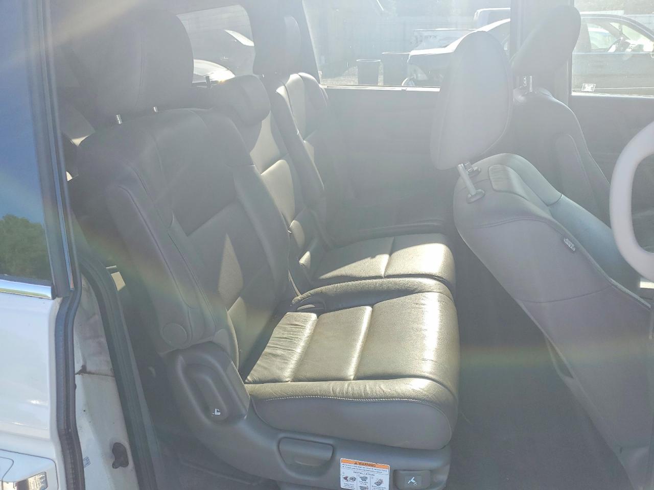 2012 HONDA ODYSSEY TOURING photo 31
