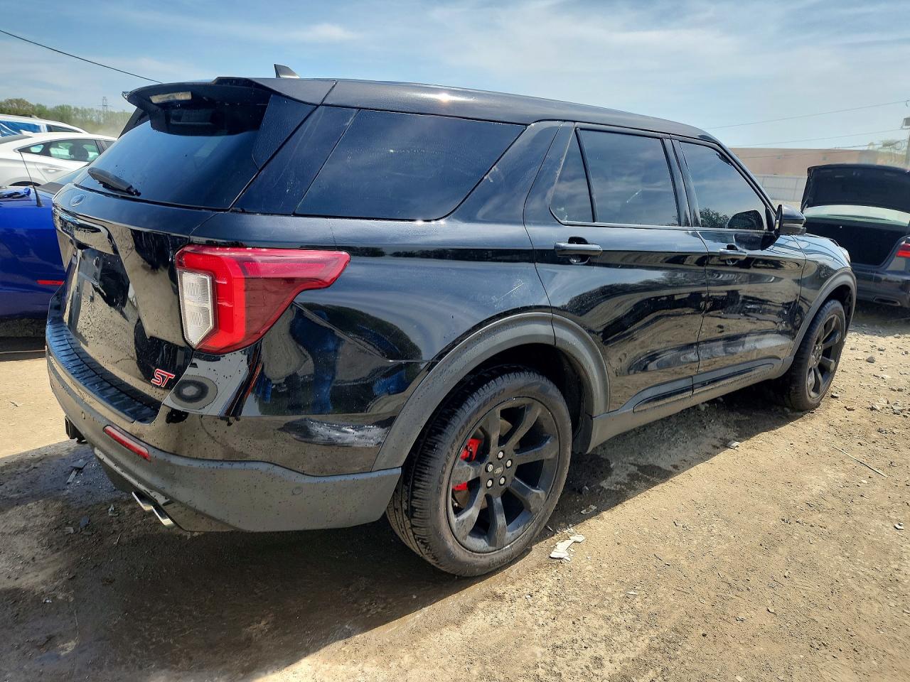 2021 FORD EXPLORER ST photo 7