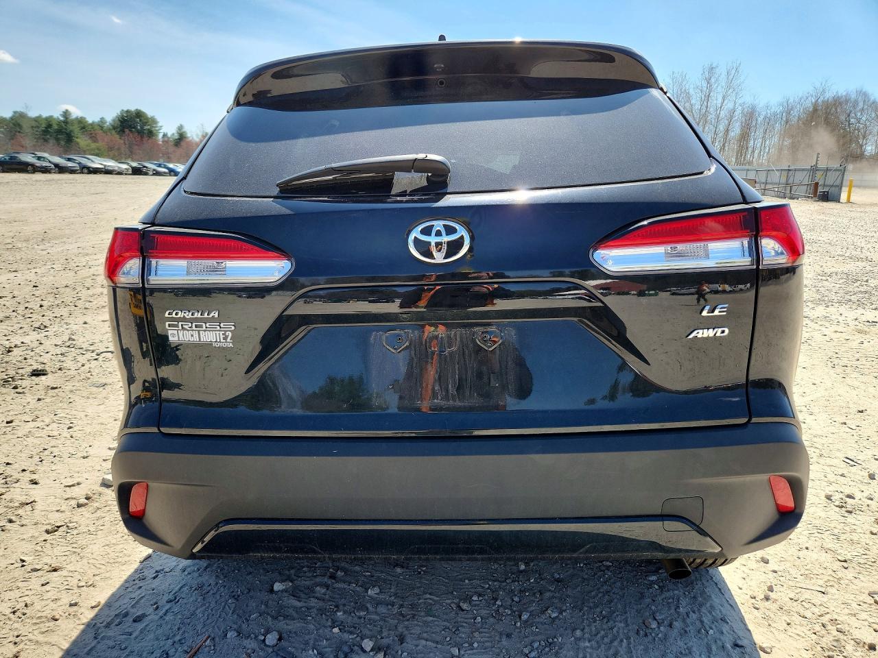 2024 TOYOTA COROLLA CROSS LE photo 16