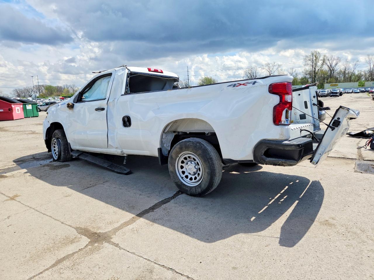 2020 CHEVROLET SILVERADO K1500 photo 3