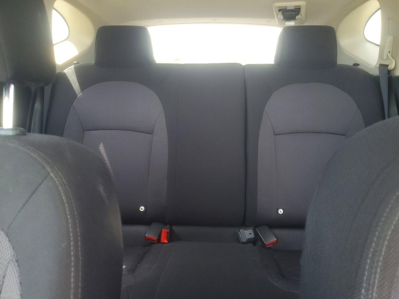2011 NISSAN ROGUE S photo 28
