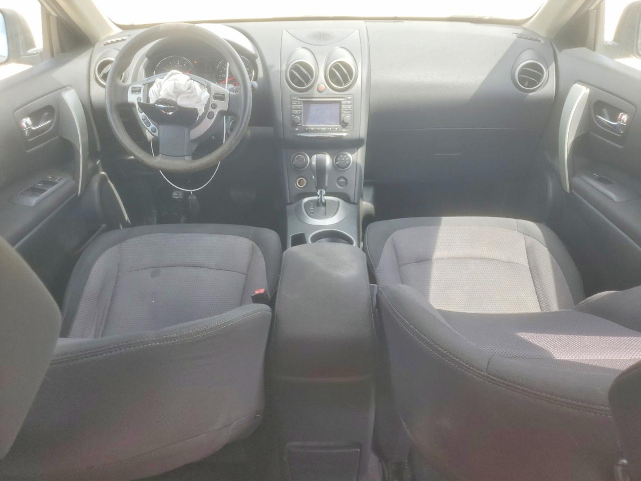 2011 NISSAN ROGUE S photo 22