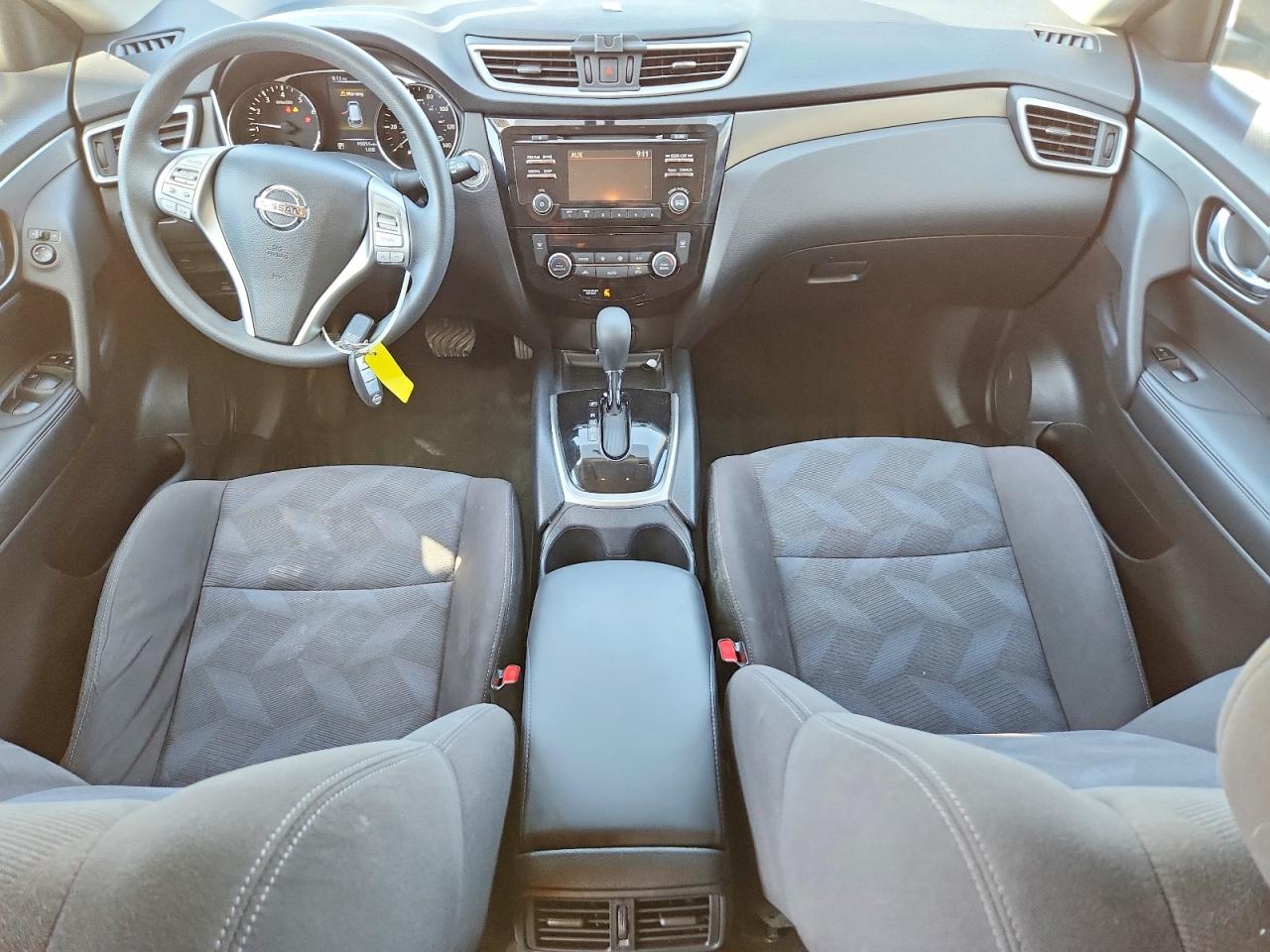 2016 NISSAN ROGUE SV photo 15