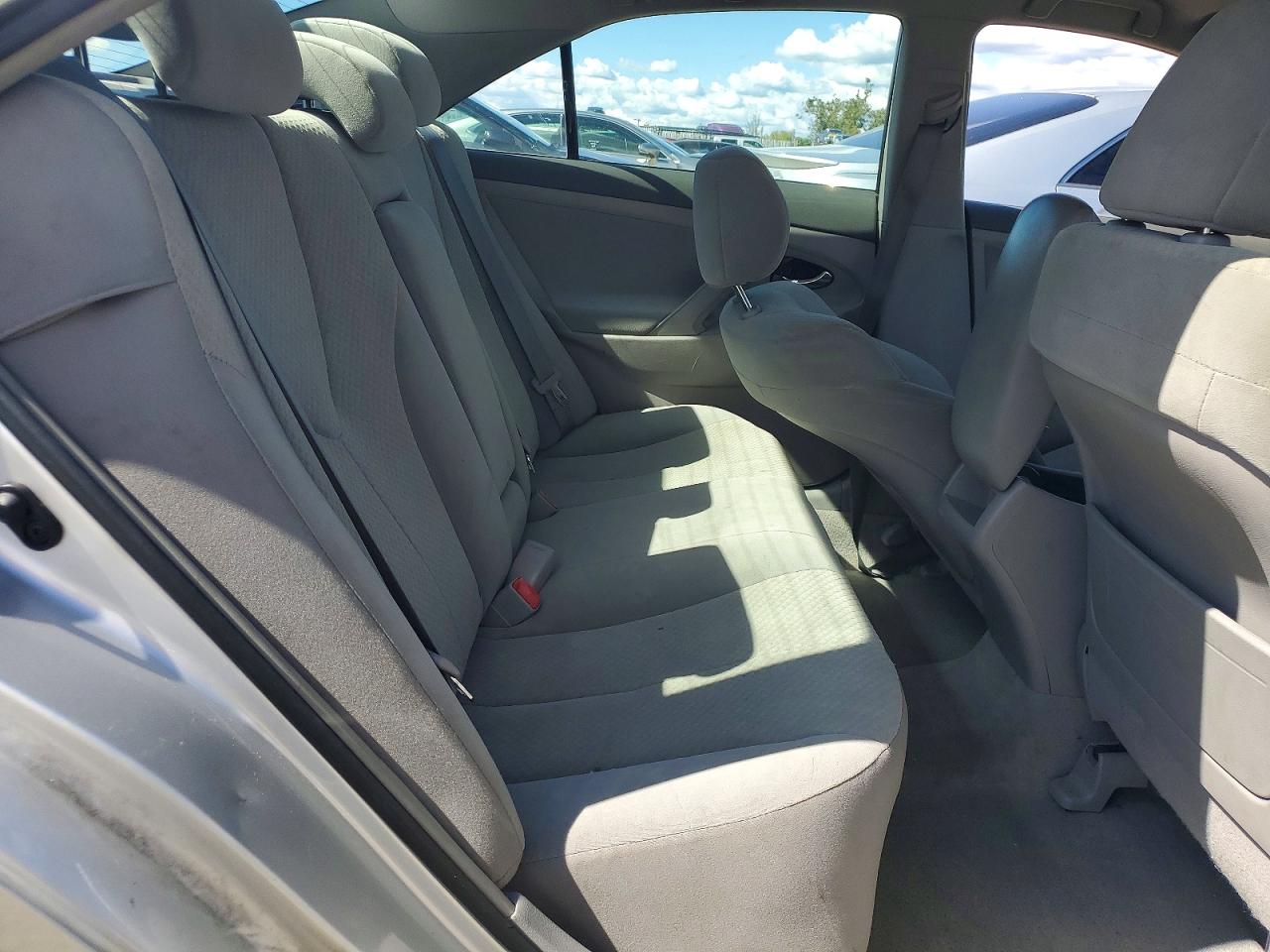2008 TOYOTA CAMRY LE photo 10