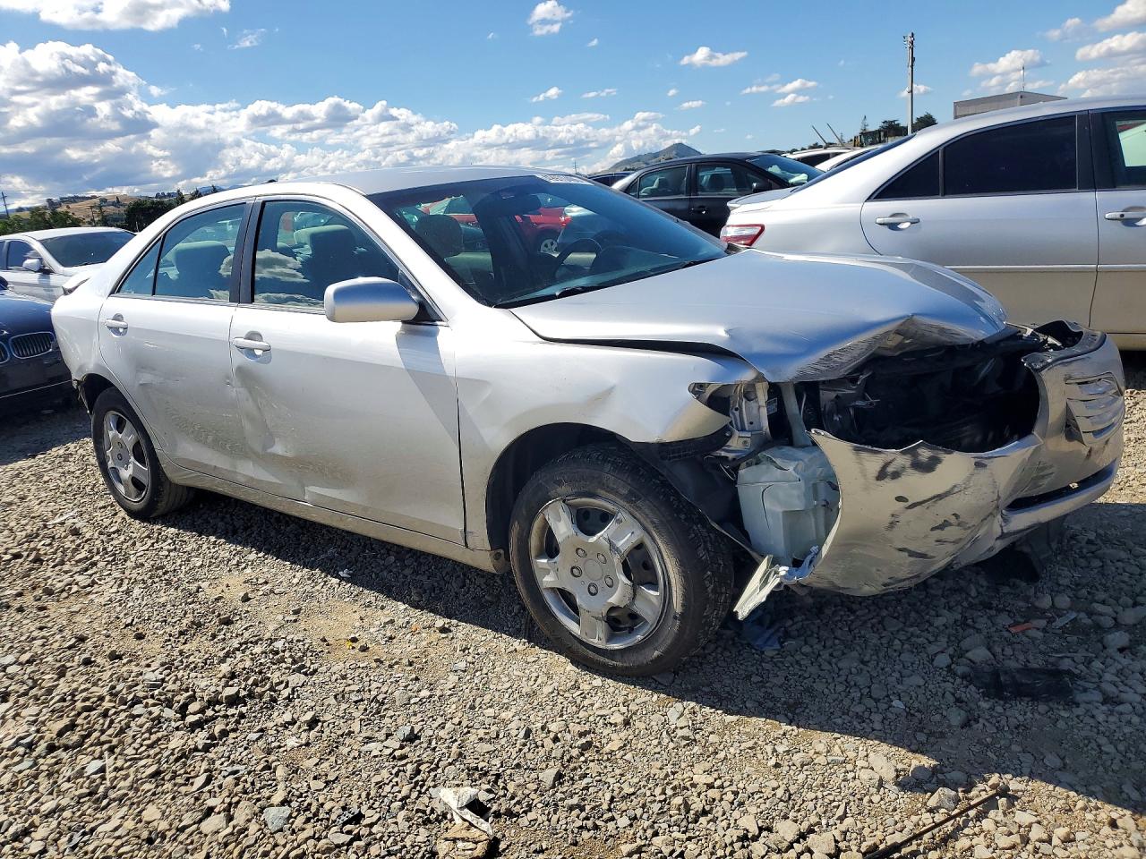 2008 TOYOTA CAMRY LE photo 4