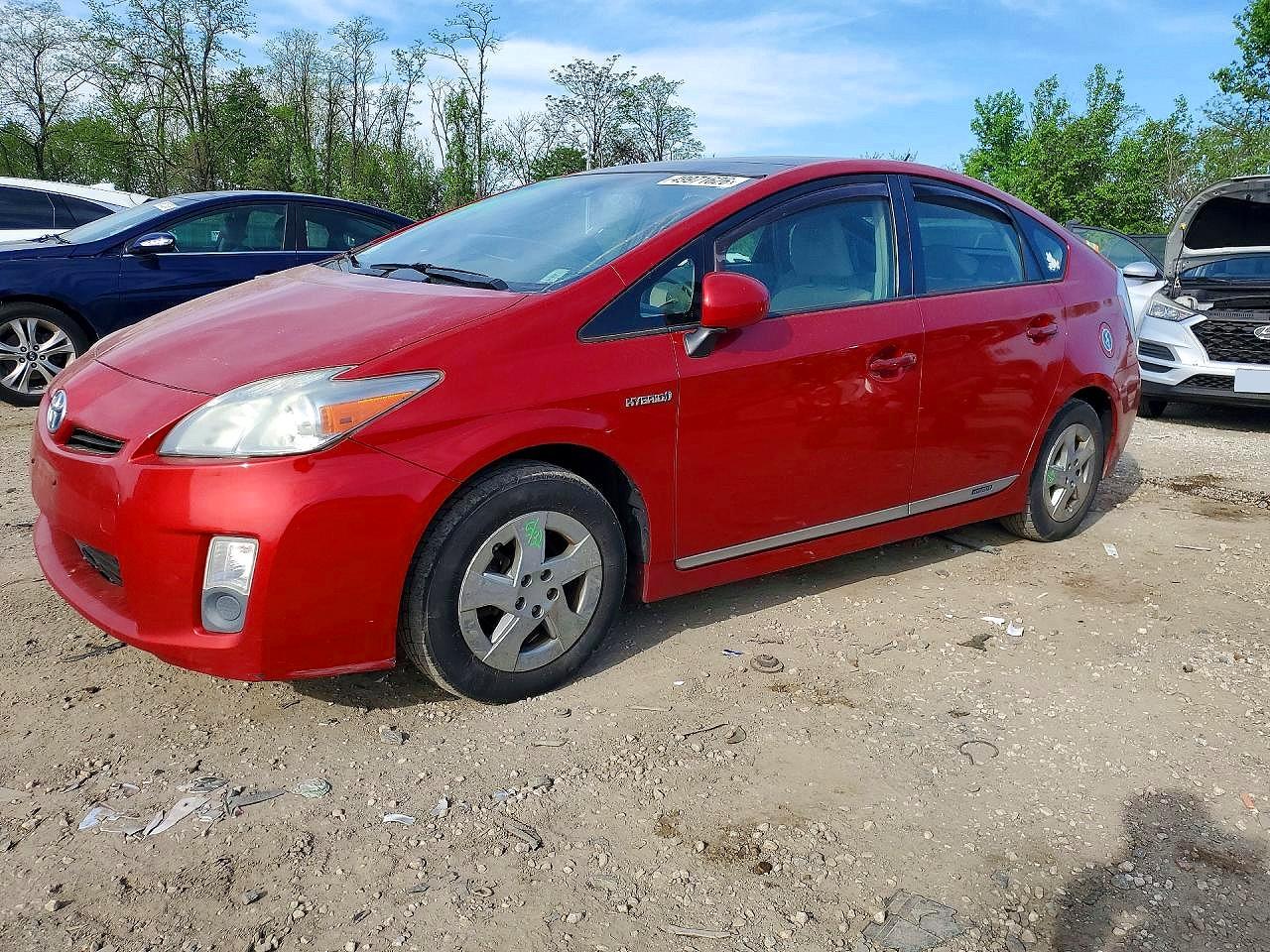 2011 TOYOTA PRIUS
