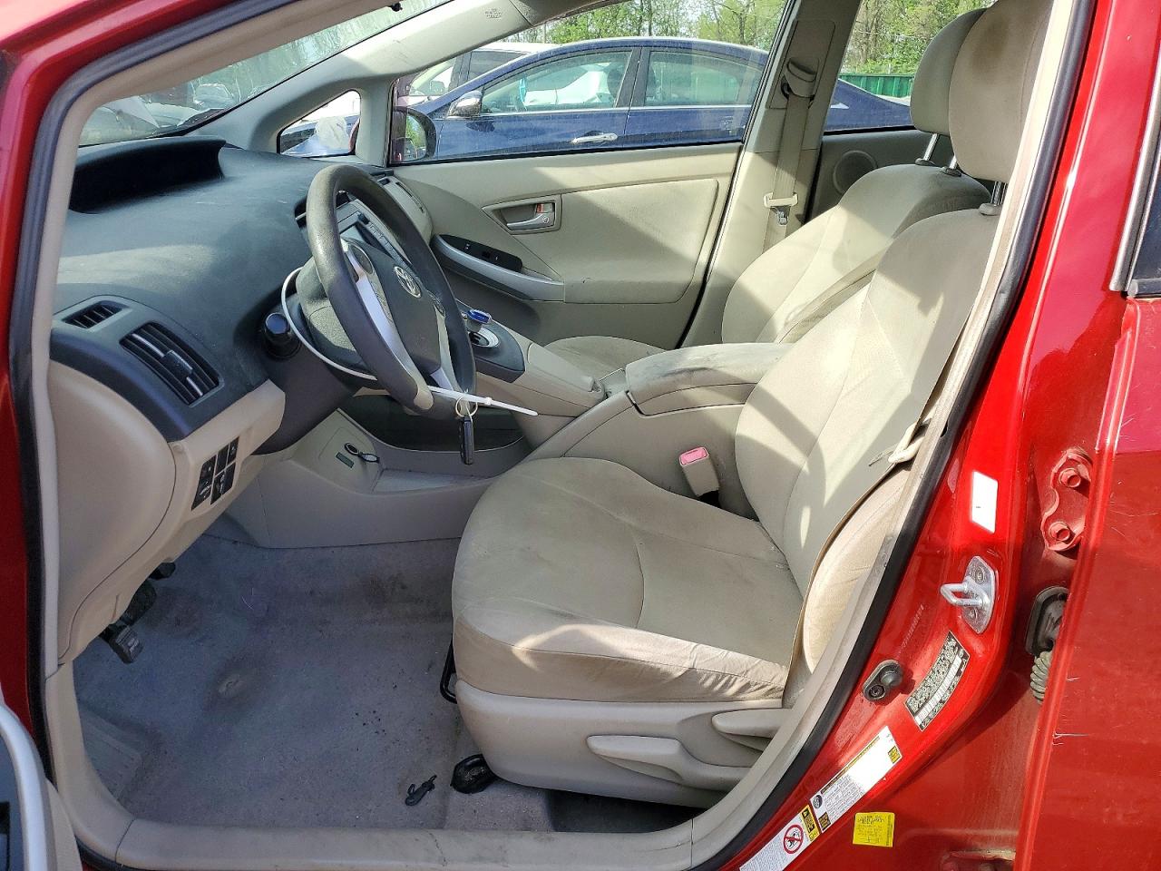 2011 TOYOTA PRIUS THREE photo 7