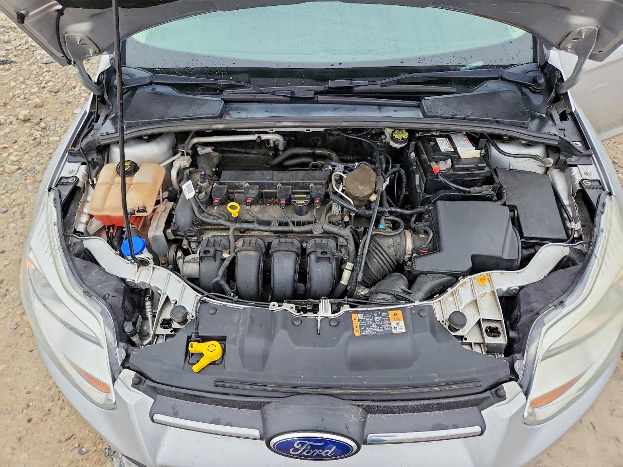 2014 FORD FOCUS photo 31