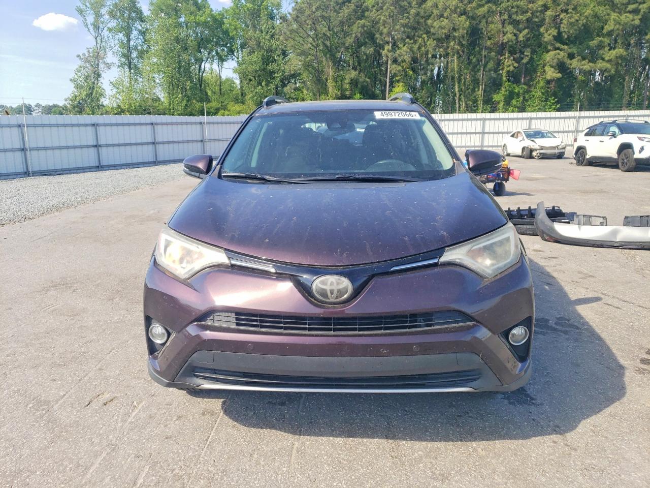 2018 TOYOTA RAV4 XLE photo 5
