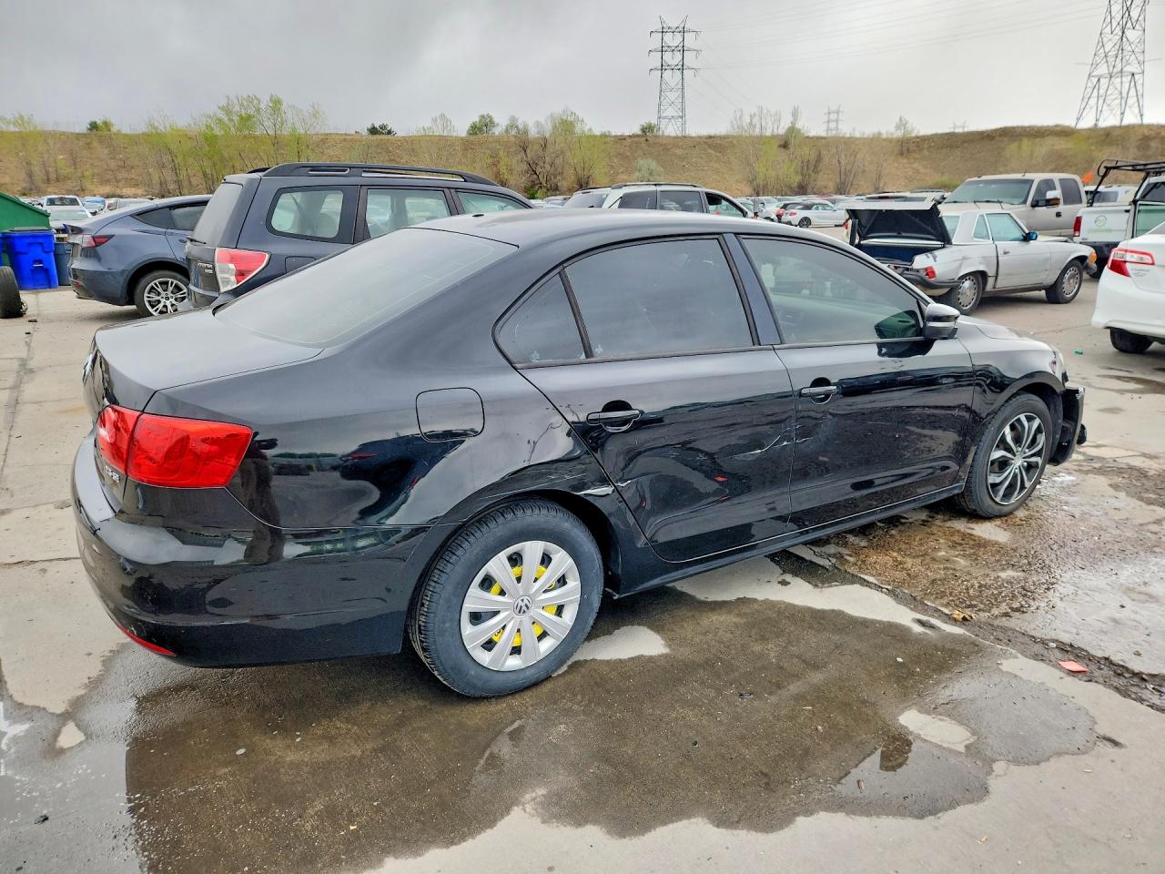 2012 VOLKSWAGEN JETTA SE photo 3