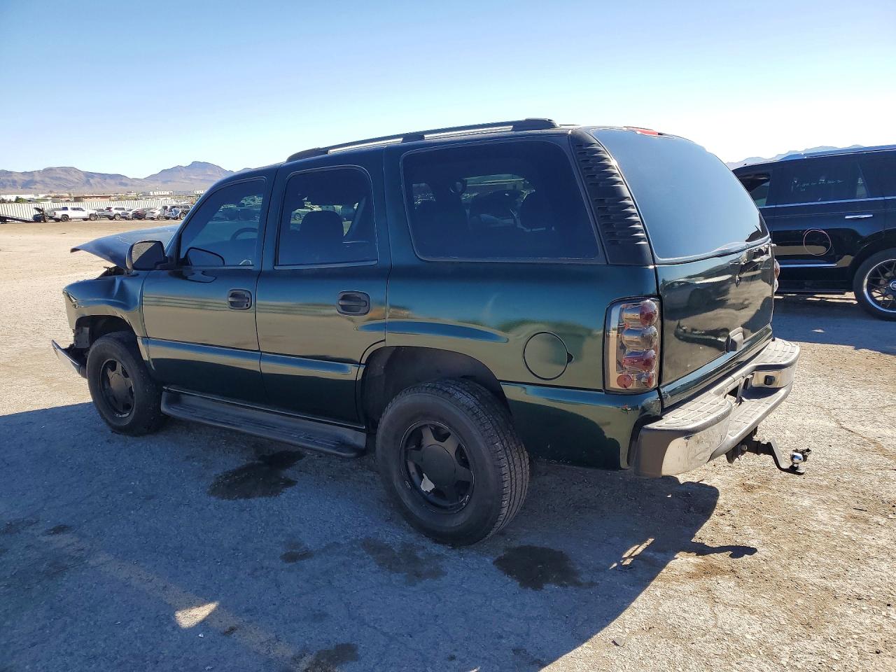 2003 CHEVROLET TAHOE C1500 photo 2