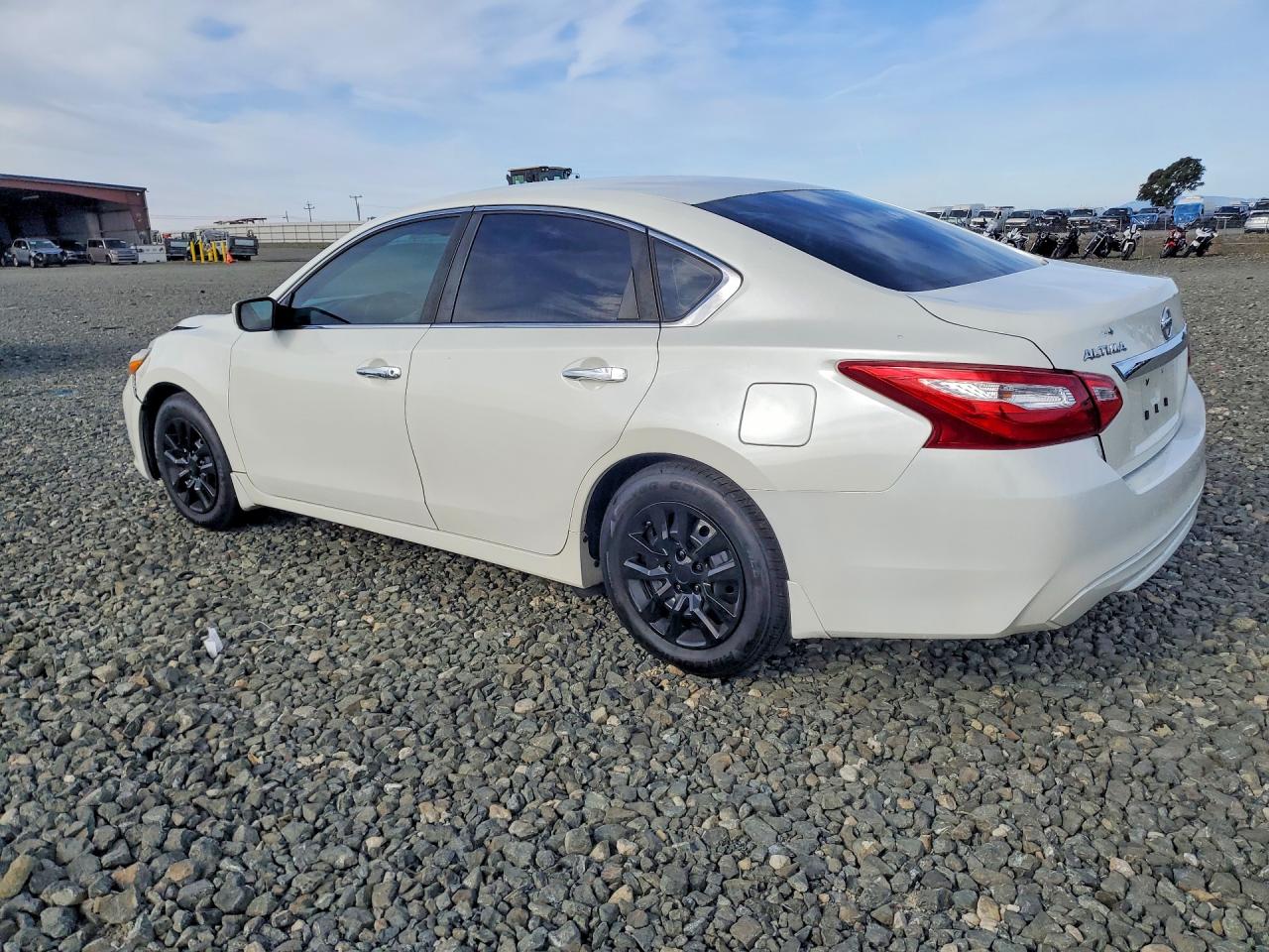 2016 NISSAN ALTIMA 2.5 S photo 3