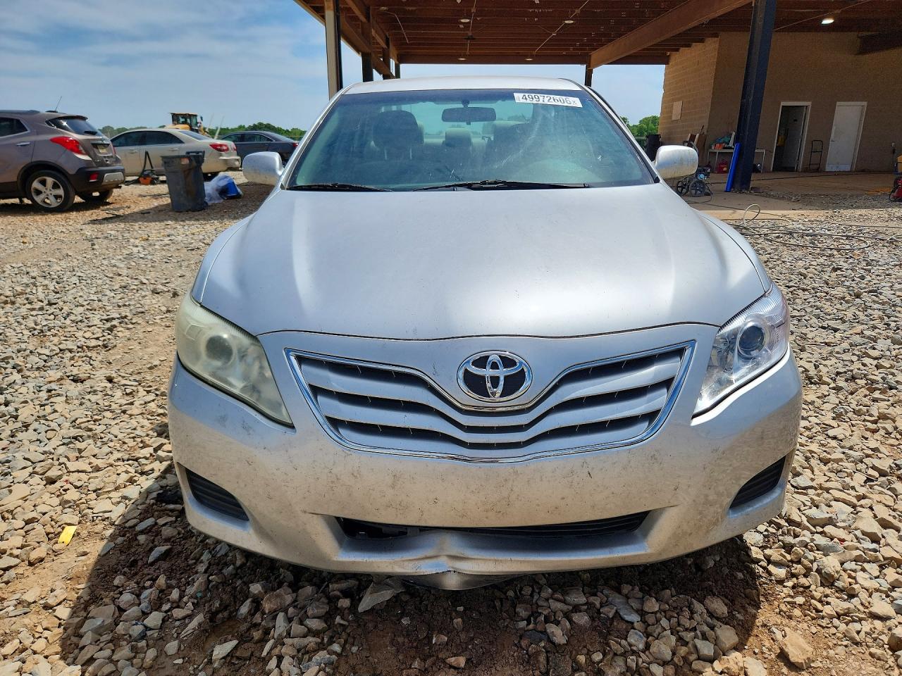 2011 TOYOTA CAMRY LE photo 9