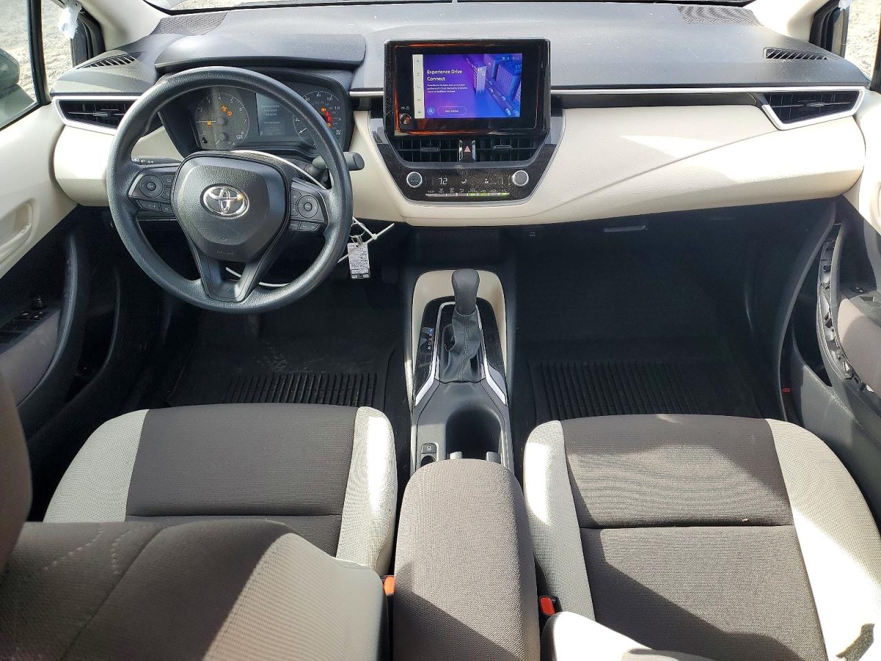 2025 TOYOTA COROLLA LE photo 15