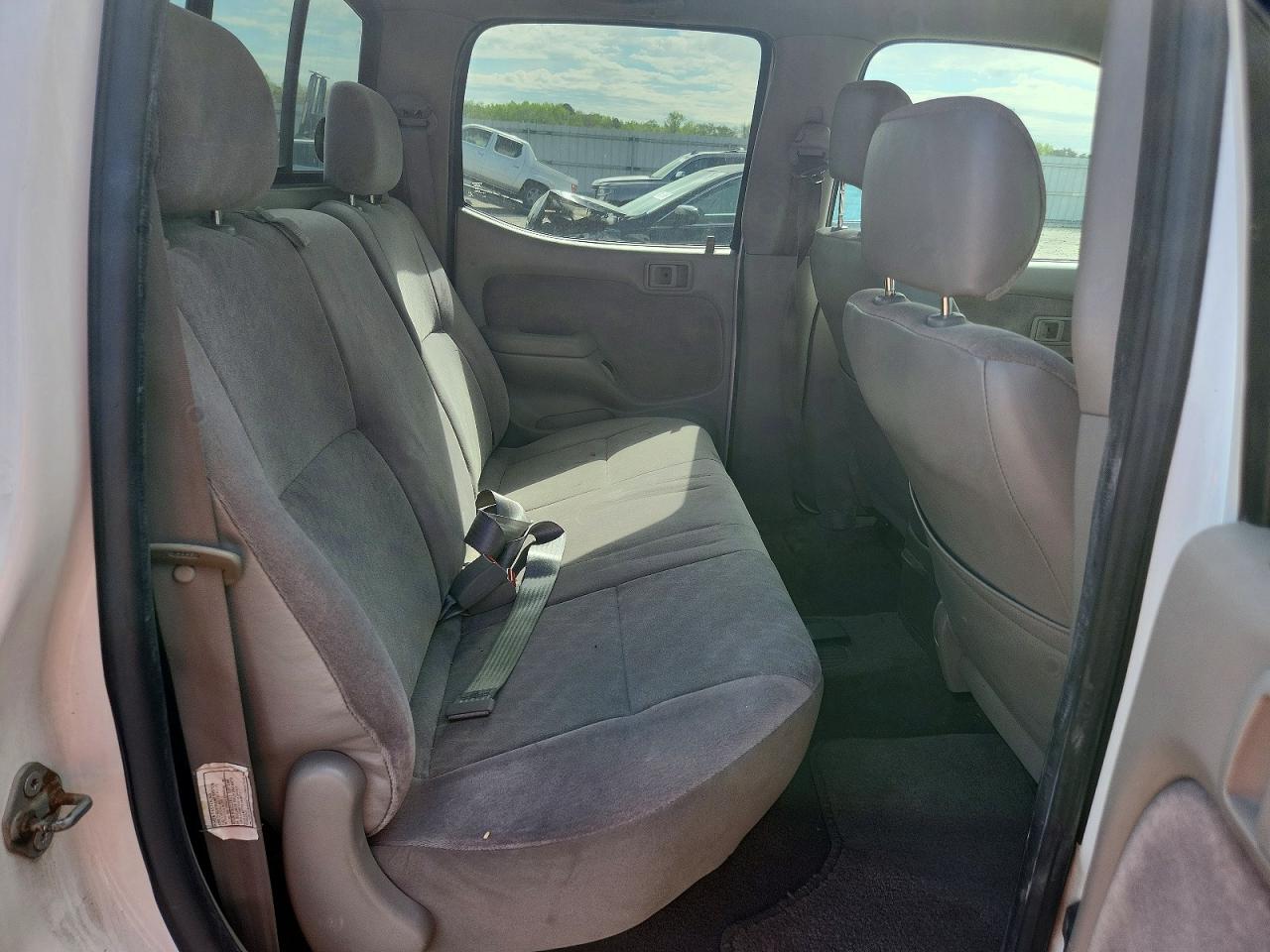 2004 TOYOTA TACOMA DOUBLE CAB PRERUNNER photo 28