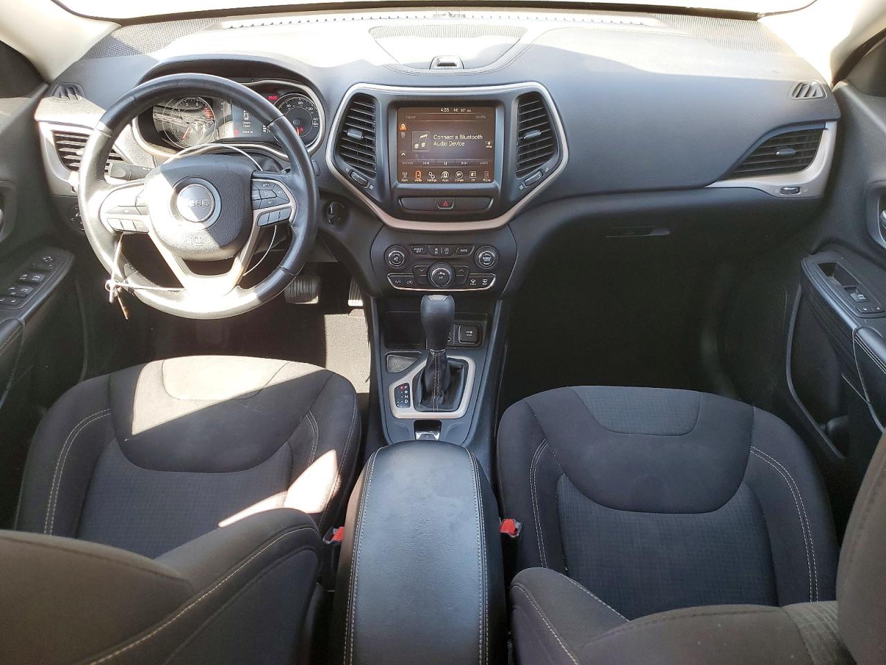 2016 JEEP CHEROKEE LATITUDE photo 15