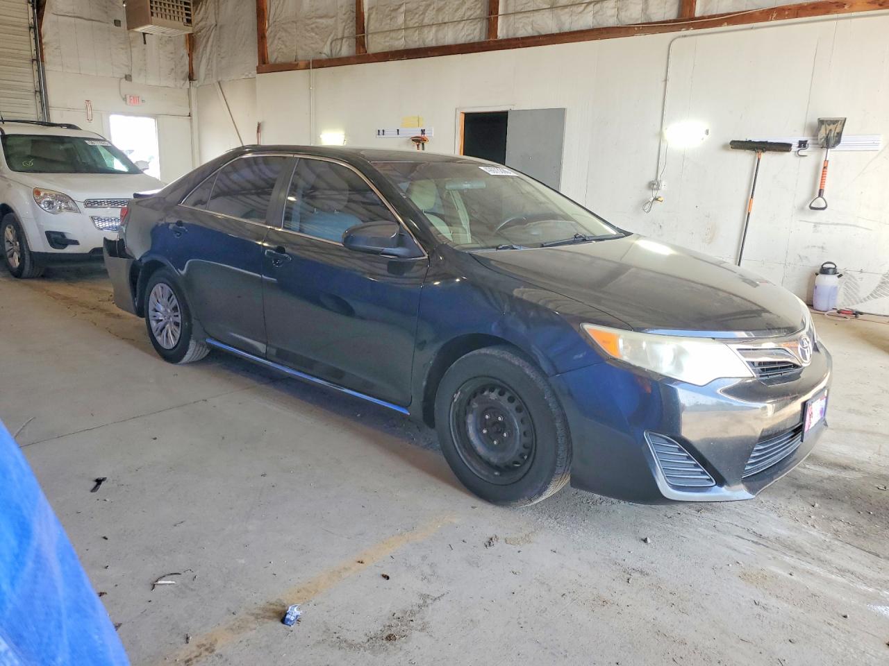 2012 TOYOTA CAMRY LE photo 7