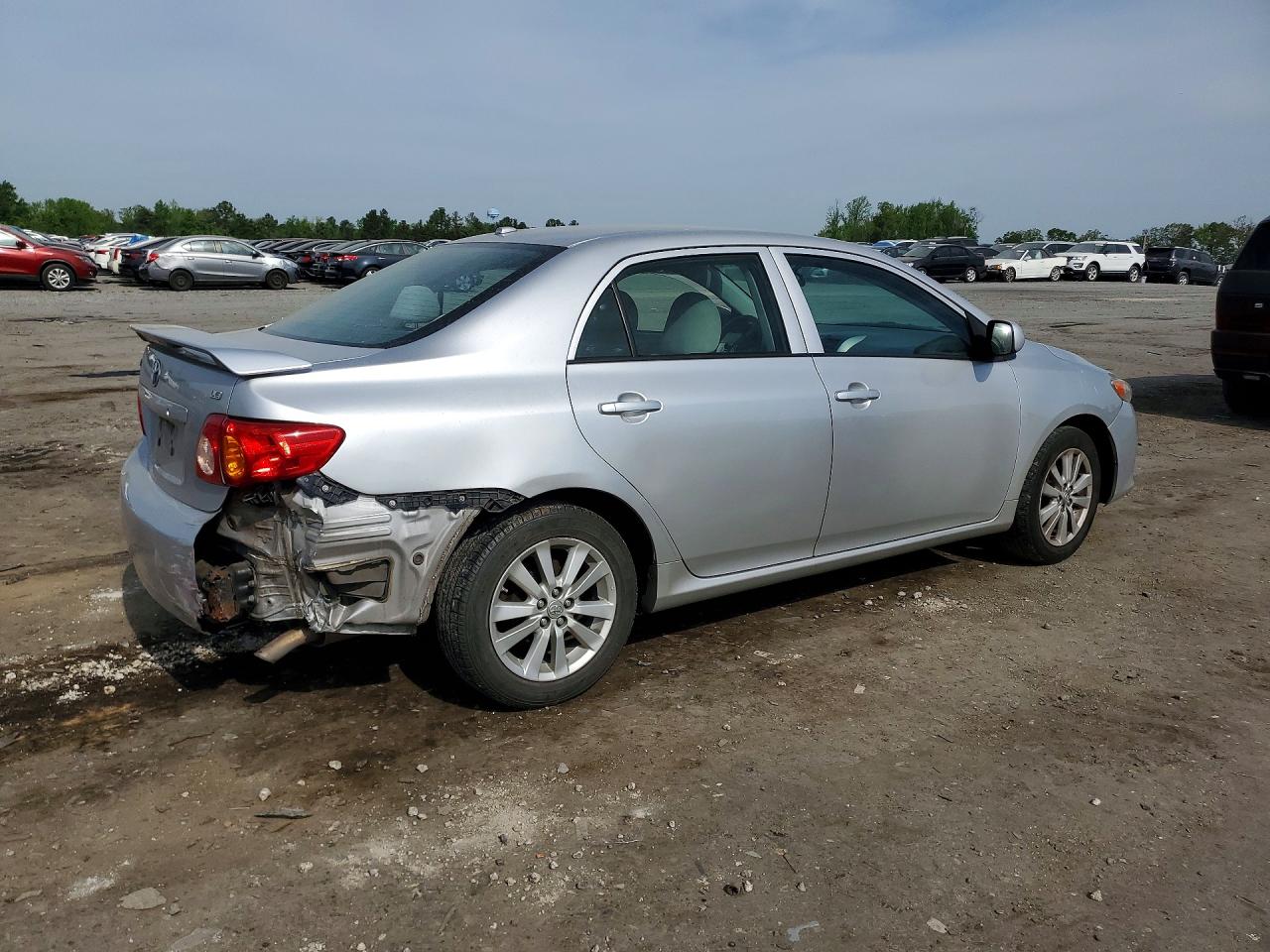 2009 TOYOTA COROLLA LE photo 5