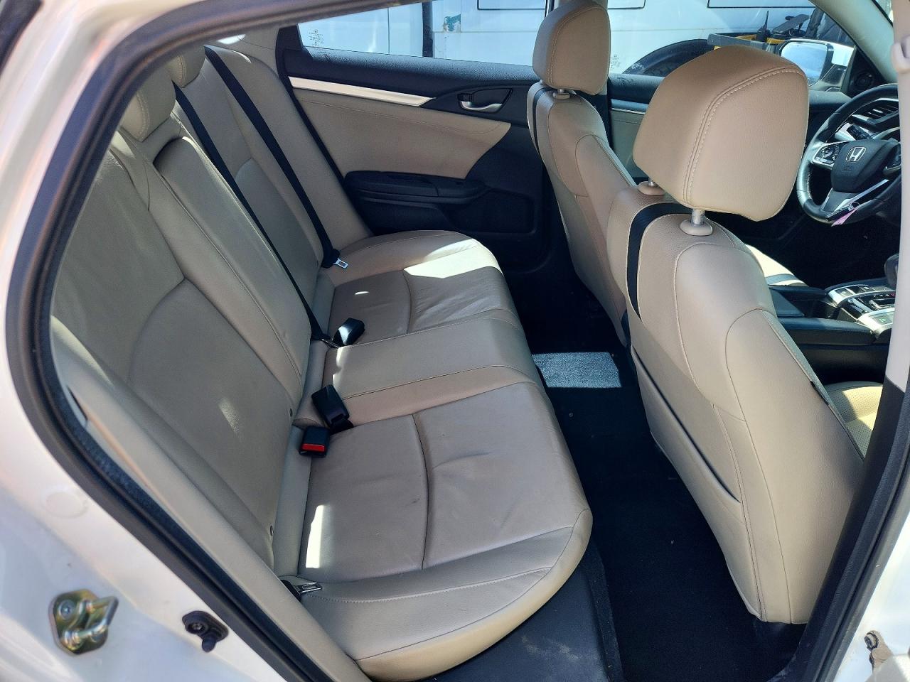 2016 HONDA CIVIC EXL photo 28