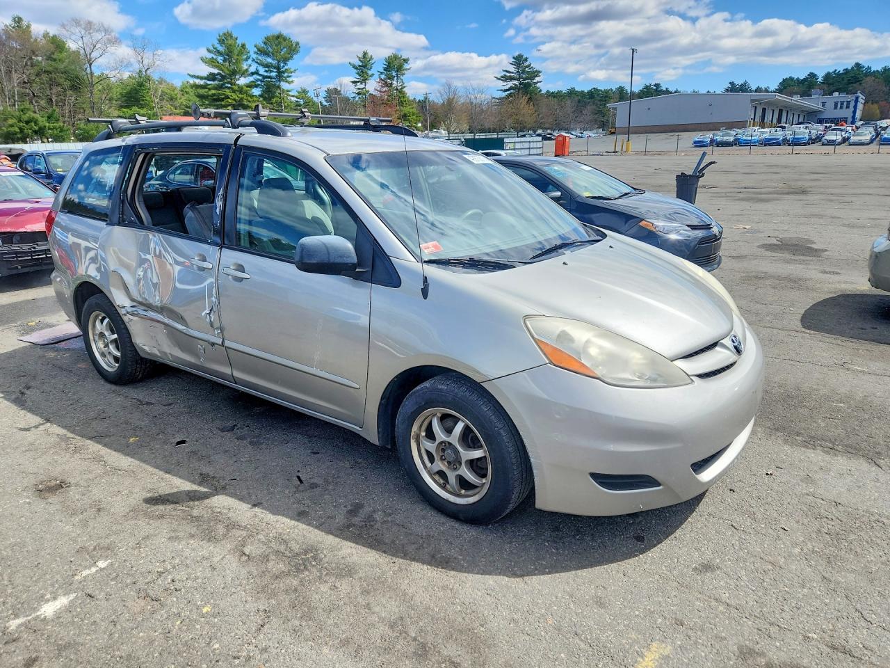 2007 TOYOTA SIENNA CE 7-PASSENGER photo 7