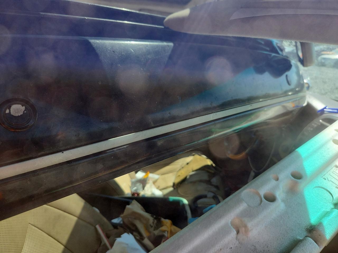 2004 LEXUS LS photo 12