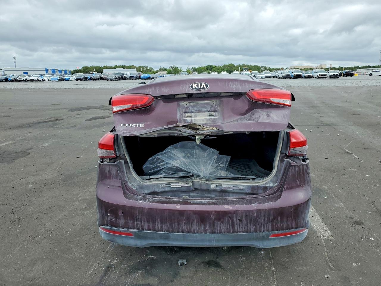 2018 KIA FORTE LX photo 11