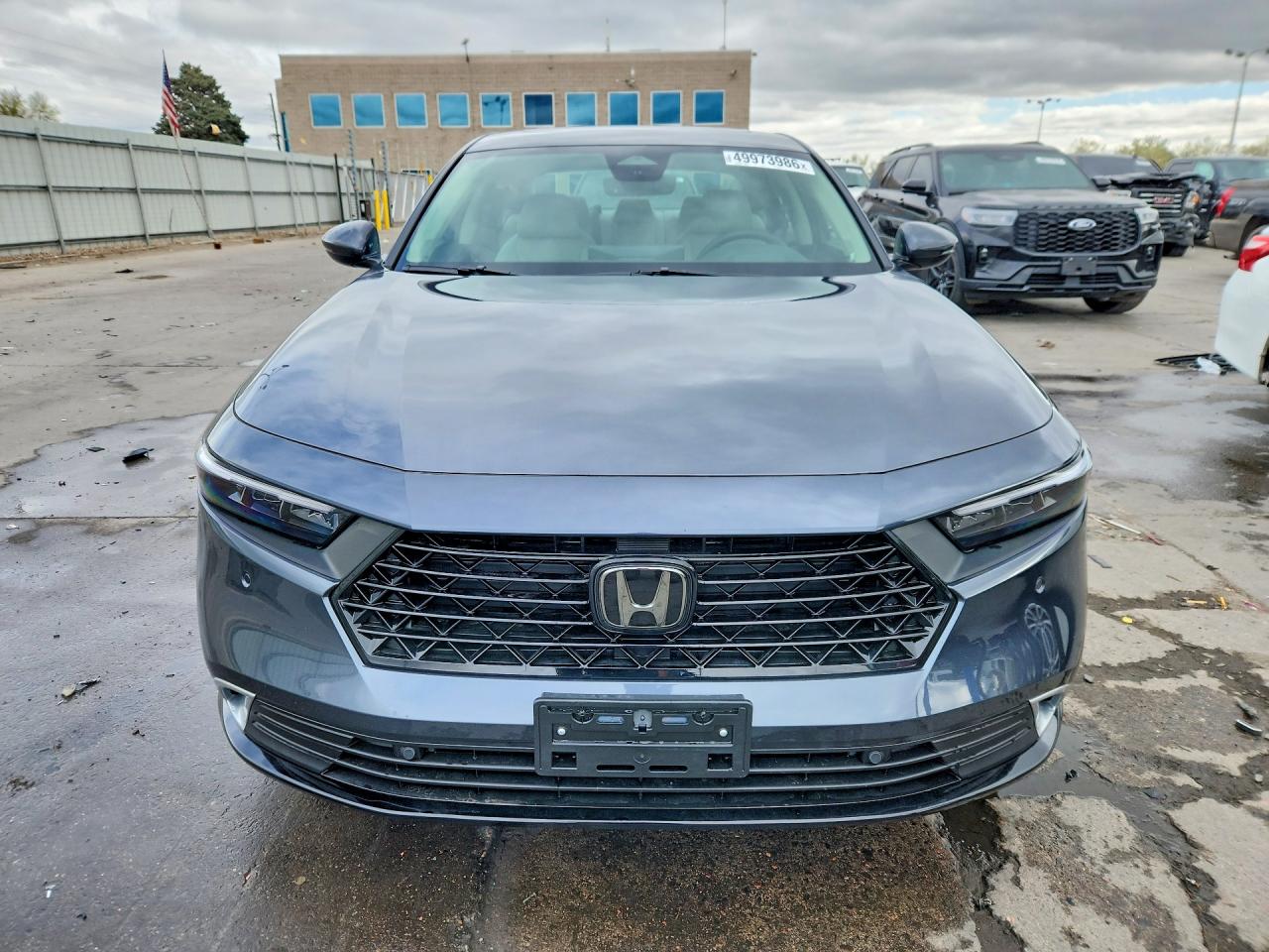 2025 HONDA ACCORD TOURING HYBRID photo 9