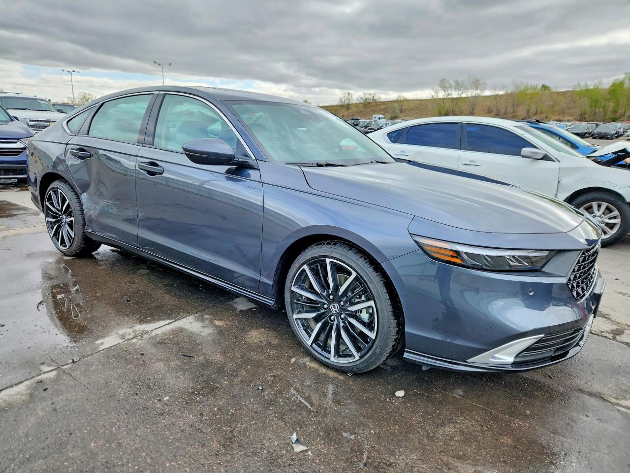 2025 HONDA ACCORD TOURING HYBRID photo 7