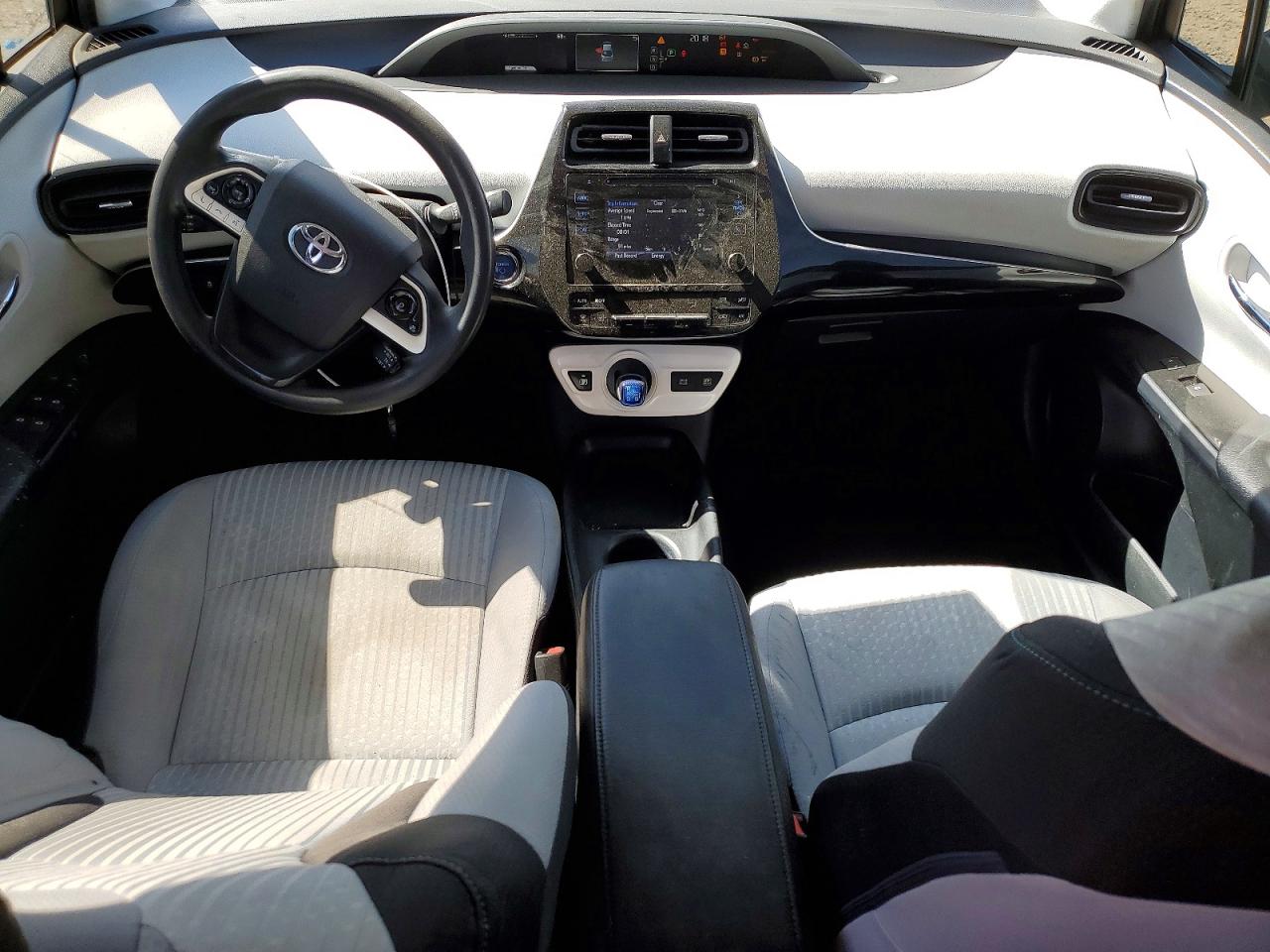 2016 TOYOTA PRIUS TWO photo 15