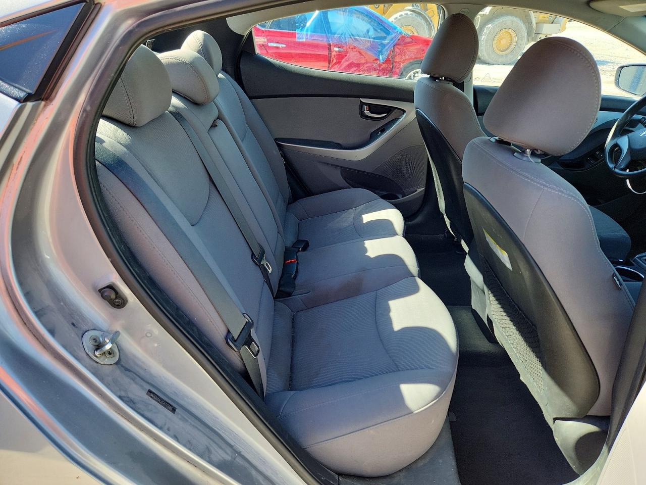 2016 HYUNDAI ELANTRA SE photo 28