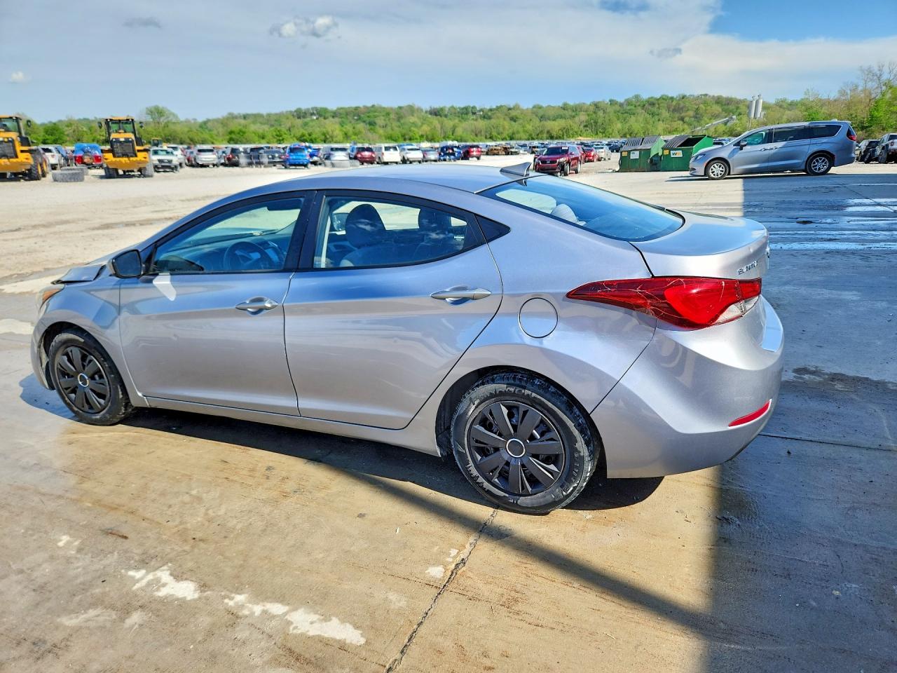 2016 HYUNDAI ELANTRA SE photo 4