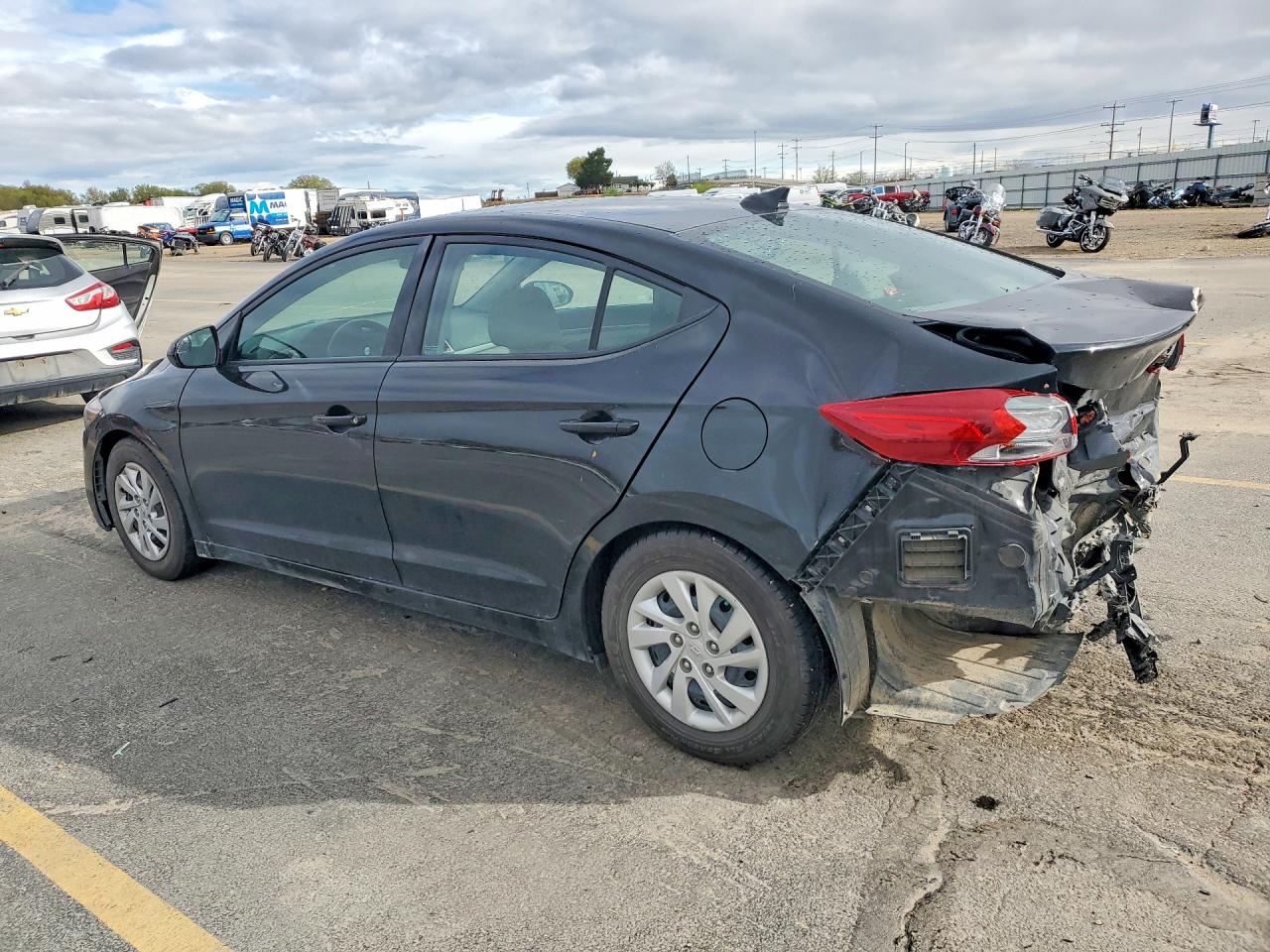 2017 HYUNDAI ELANTRA SE photo 3