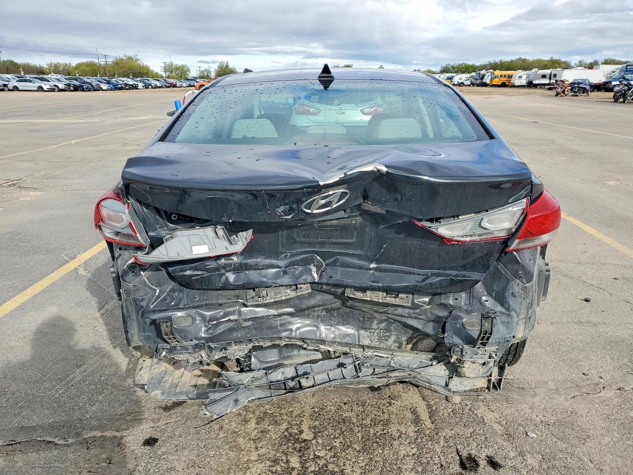 2017 HYUNDAI ELANTRA SE photo 11