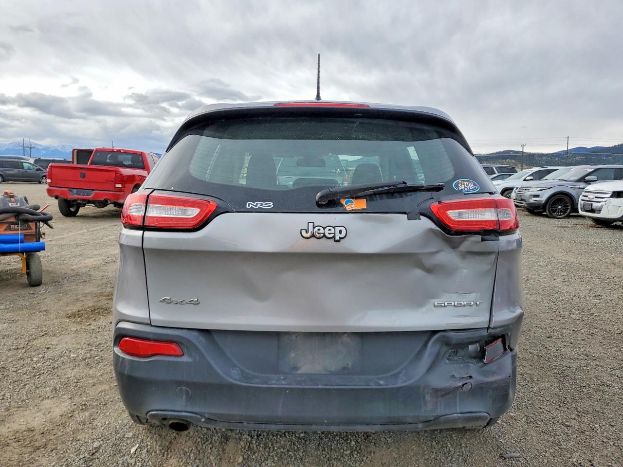 2015 JEEP CHEROKEE SPORT photo 11