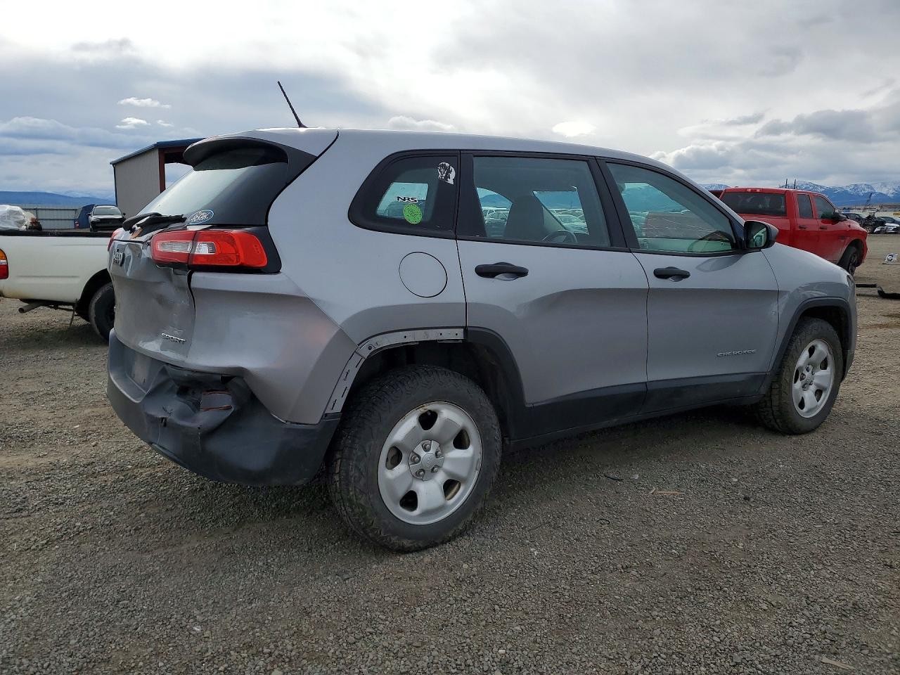 2015 JEEP CHEROKEE SPORT photo 5