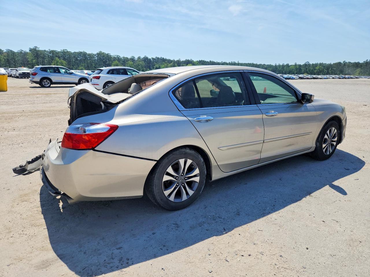 2014 HONDA ACCORD LX photo 5