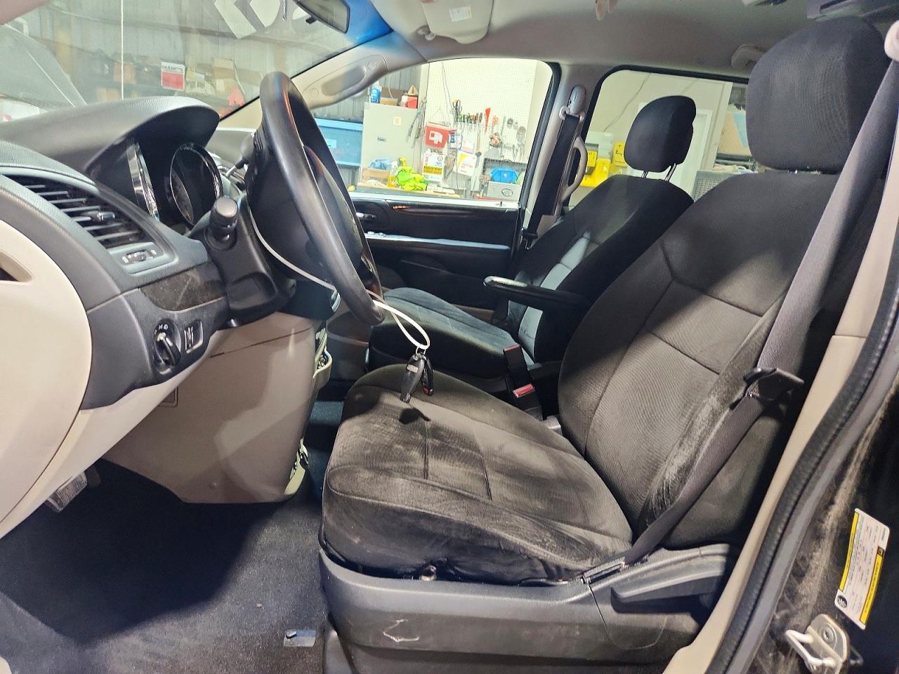 2013 DODGE GRAND CARAVAN SE photo 7