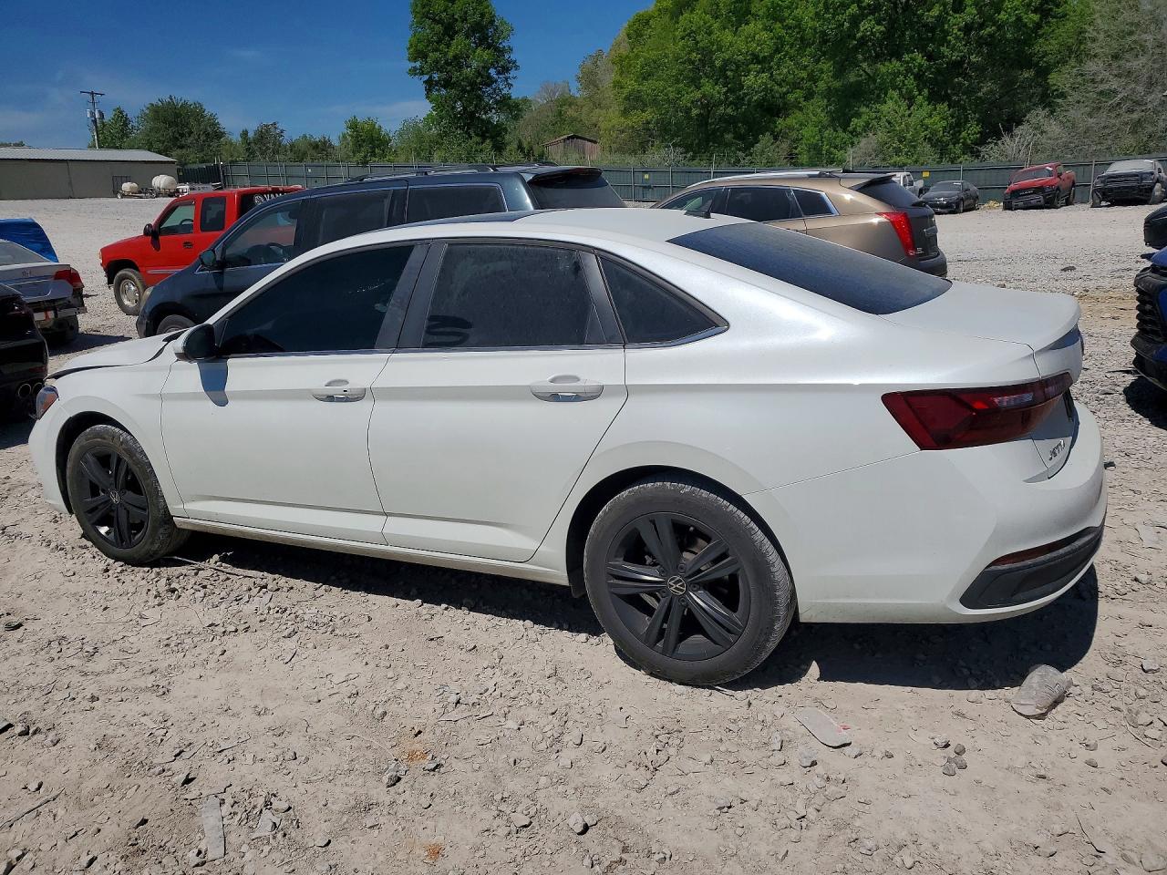 2023 VOLKSWAGEN JETTA SE photo 4