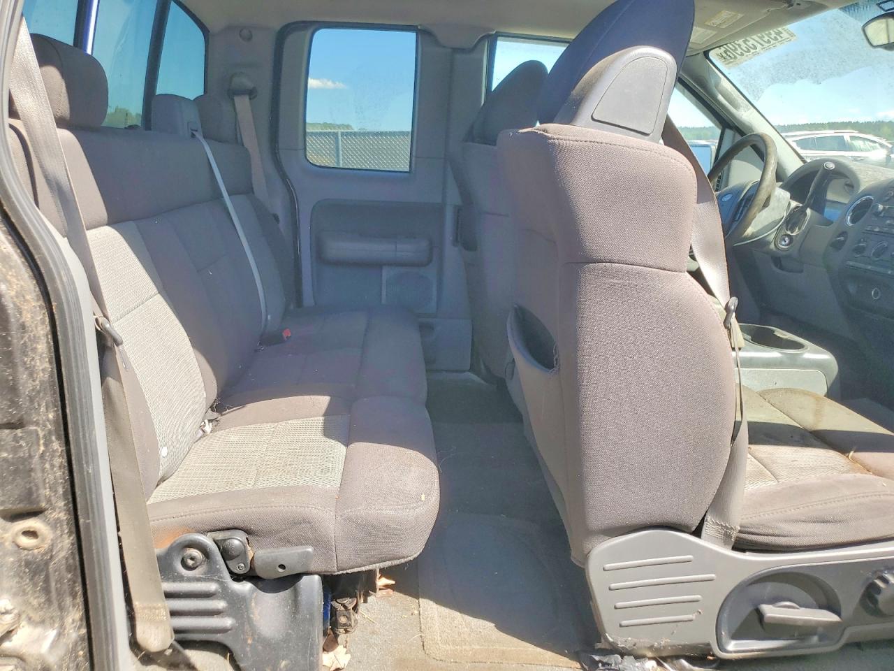 2005 FORD F150 photo 28