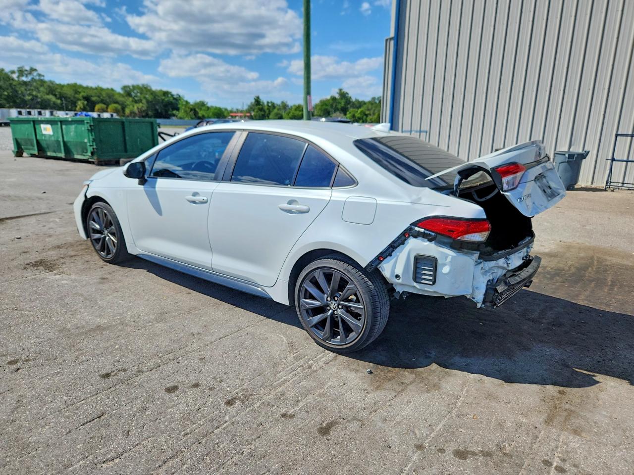 2023 TOYOTA COROLLA SE photo 4