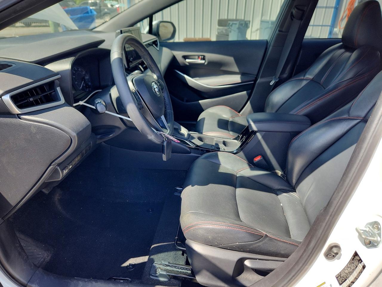 2023 TOYOTA COROLLA SE photo 19